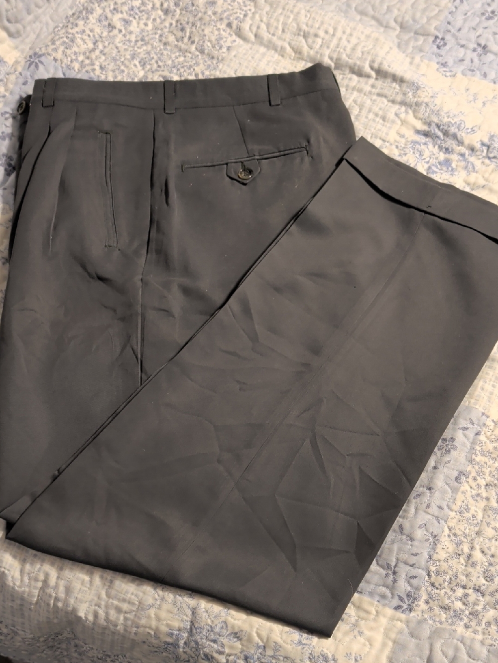 Haggar Black Label Men's Pleated Dress Pants